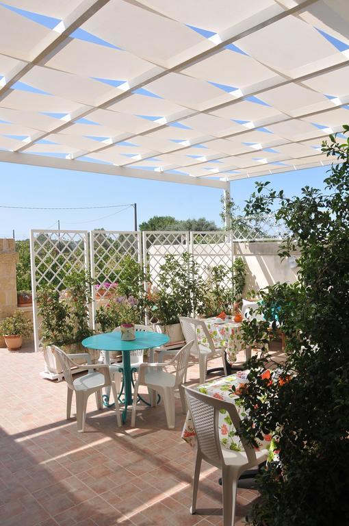 Stella Dei Campi Guest House Sternatia Екстериор снимка
