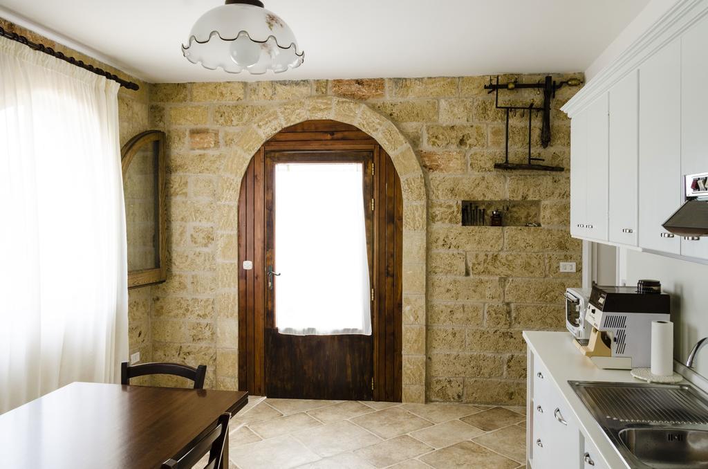 Stella Dei Campi Guest House Sternatia Екстериор снимка
